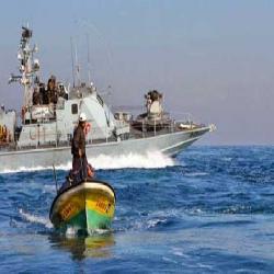 حماية يُدين اعتداءات قوات الاحتلال المستمرة على الصيادين ويطالب بحمايتهم