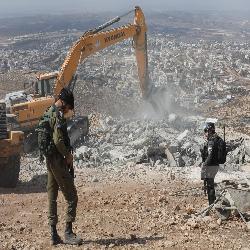 حماية: ما يقوم به الاحتلال من انتهاكات وهدم المنازل والمنشآت الزراعية في الضفة الغربية وسلوان يعتبر امعانا في سياسية العقاب الجماعي